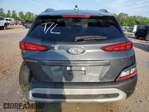 2022 Hyundai Kona SEL z VIN KM8K62AB6NU895069, wystawiony jako Copart lot #52220863 z przebiegiem 11 484 mil mil oraz . Historia ofert i sprzedaży dostępna na DreamBid. Obrazek 6.