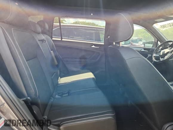 ✅ 2023 Volkswagen Tiguan SE R-Line Black • VIN: 3VV8B7AX3PM070991 • Lot: 65327965. Listed on Copart with 35,298 mi. Free auction sales archive from the USA and detailed vehicle history report at DreamBid. Image 11.