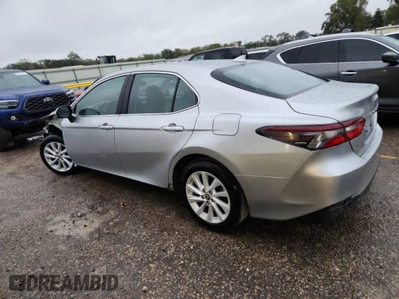 2023 Toyota Camry LE with VIN 4T1C11AK2PU149640, listed as a Copart auction lot 89708915 with 83,359 mi miles and Clean title. Bid and sale history available at DreamBid. Image 2.