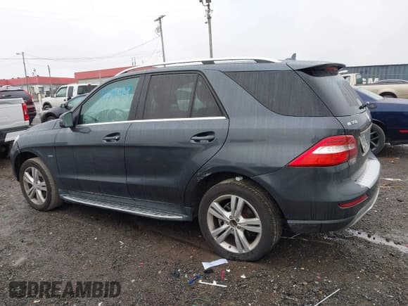 ✅ 2012 Mercedes-Benz M 350 • VIN: 4JGDA5HB6CA025416 • Лот: 43546437. Опубликован ранее на IAAI с пробегом 115 757 миль. Бесплатный доступ к архиву аукционных продаж из США и подробный отчёт об истории автомобиля на DreamBid. Изображение 14.