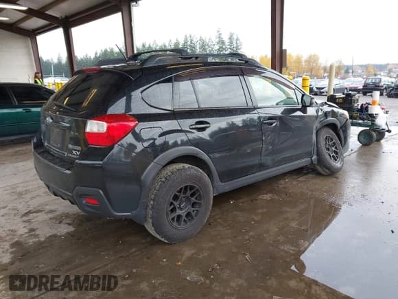 ✅ 2015 Subaru Crosstrek Limited • VIN: JF2GPASC2FH295847 • Lot: 43655753. Listed on IAAI with 281,509 mi. Free auction sales archive from the USA and detailed vehicle history report at DreamBid. Image 4.