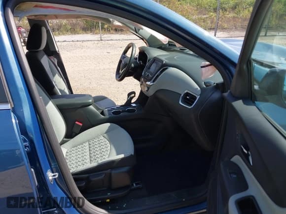 ✅ 2024 Chevrolet Equinox LT • VIN: 3GNAXUEGXRL248342 • Lot: 43196046. Listed on IAAI with 12,544 mi. Free auction sales archive from the USA and detailed vehicle history report at DreamBid. Image 5.