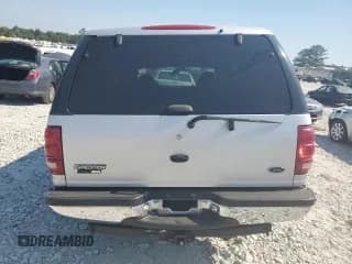 ✅ 1999 Ford Expedition XLT • VIN: 1FMRU1768XLB27899 • Lot: 72585094. Listed on Copart with 311,375 mi. Free auction sales archive from the USA and detailed vehicle history report at DreamBid. Image 6.