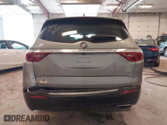 ✅ 2024 Buick Enclave Essence • VIN: 5GAERBKW4RJ108994 • Lot: 42308546. Listed on IAAI with 35,115 mi. Free auction sales archive from the USA and detailed vehicle history report at DreamBid. Image 16.