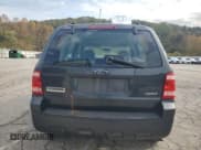 ✅ 2008 Ford Escape XLS • VIN: 1FMCU92Z88KC14960 • Lot: 87274945. Wystawiony na Copart z przebiegiem 166 005 mil. Bezpłatny archiwum sprzedaży aukcyjnych z USA i szczegółowy raport historii pojazdu na DreamBid. Zdjęcie 6.