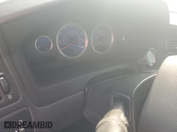 ✅ 2005 Volvo V70 • VIN: YV1SJ527052505636 • Lot: 75105434. Listed on Copart with Not provided. Free auction sales archive from the USA and detailed vehicle history report at DreamBid. Image 9.