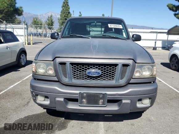 ✅ 2004 Ford Ranger Edge • VIN: 1FTYR14E74PA39766 • Lot: 87128635. Wystawiony na Copart z przebiegiem 204 467 mil. Bezpłatny archiwum sprzedaży aukcyjnych z USA i szczegółowy raport historii pojazdu na DreamBid. Zdjęcie 5.