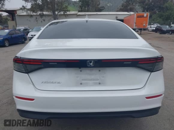 ✅ 2023 Honda Accord EX • VIN: 1HGCY1F36PA042417 • Лот: 41893844. Опубликован ранее на IAAI с пробегом 41 189 миль. Бесплатный доступ к архиву аукционных продаж из США и подробный отчёт об истории автомобиля на DreamBid. Изображение 16.
