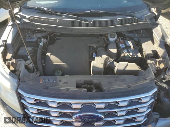 ✅ 2016 Ford Explorer Limited • VIN: 1FM5K7F8XGGA88316 • Lot: 81521114. Wystawiony na Copart z przebiegiem 137 178 mil. Bezpłatny archiwum sprzedaży aukcyjnych z USA i szczegółowy raport historii pojazdu na DreamBid. Zdjęcie 12.