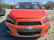 2013 Chevrolet Sonic LT с VIN 1G1JD6SB7D4108620, выставлен на аукционе Copart как лот 48750135 с пробегом 109 443 миль миль и Списание • Salvage title. История ставок и продаж доступна на DreamBid. Изображение 5.