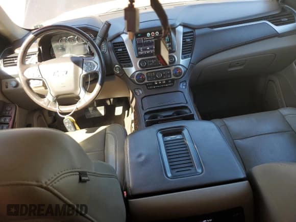 ✅ 2015 Chevrolet Suburban LTZ • VIN: 1GNSKKKC5FR644157 • Lot: 81949165. Listed on Copart with 154,880 mi. Free auction sales archive from the USA and detailed vehicle history report at DreamBid. Image 8.