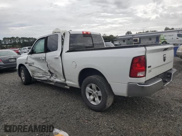 ✅ 2019 Ram 1500 SLT • VIN: 1C6RR6TT9KS612959 • Лот: 82760515. Опубликован ранее на Copart с пробегом 71 848 миль. Бесплатный доступ к архиву аукционных продаж из США и подробный отчёт об истории автомобиля на DreamBid. Изображение 2.