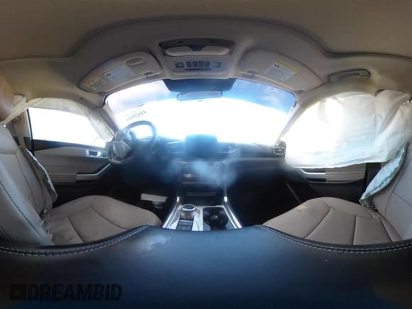 ✅ 2023 Ford Explorer Limited • VIN: 1FMSK7FH8PGC03224 • Lot: 41625519. Wystawiony na IAAI z przebiegiem 22 123 mil. Bezpłatny archiwum sprzedaży aukcyjnych z USA i szczegółowy raport historii pojazdu na DreamBid. Zdjęcie 19.