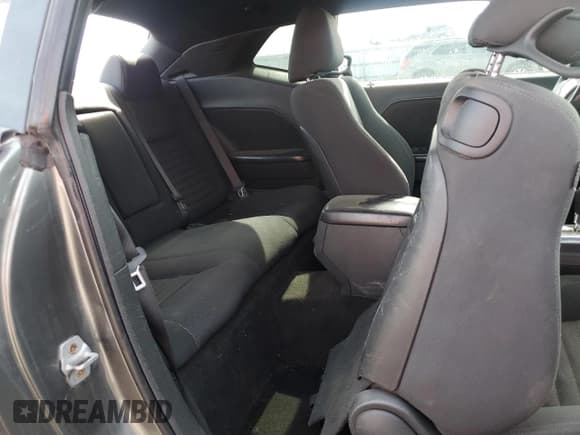 ✅ 2011 Dodge Challenger • VIN: 2B3CJ4DGXBH576512 • Lot: 48590095. Wystawiony na Copart z przebiegiem 122 849 mil. Bezpłatny archiwum sprzedaży aukcyjnych z USA i szczegółowy raport historii pojazdu na DreamBid. Zdjęcie 10.