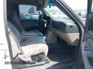 ✅ 2001 Chevrolet Suburban LS • VIN: 3GNEC16T41G229760 • Лот: 42976926. Опубликован ранее на IAAI с пробегом 255 993 миль. Бесплатный доступ к архиву аукционных продаж из США и подробный отчёт об истории автомобиля на DreamBid. Изображение 5.