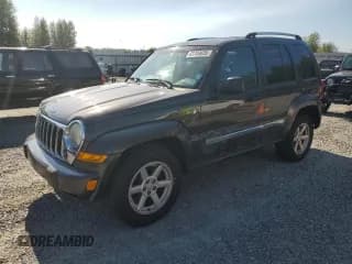 ✅ 2005 Jeep Liberty Limited • VIN: 1J4GL58K95W649917 • Лот: 63703655. Опубликован ранее на Copart с пробегом 212 307 миль. Бесплатный доступ к архиву аукционных продаж из США и подробный отчёт об истории автомобиля на DreamBid. Изображение 1.