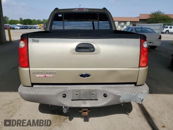 ✅ 2001 Ford Explorer Sport Trac • VIN: 1FMZU67E21UC39295 • Лот: 56380505. Опубликован ранее на Copart с пробегом 97 526 миль. Бесплатный доступ к архиву аукционных продаж из США и подробный отчёт об истории автомобиля на DreamBid. Изображение 12.