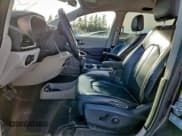 ✅ 2017 Chrysler Pacifica Touring L • VIN: 2C4RC1BG4HR550656 • Lot: 93261425. Listed on Copart with 155,764 mi. Free auction sales archive from the USA and detailed vehicle history report at DreamBid. Image 7.