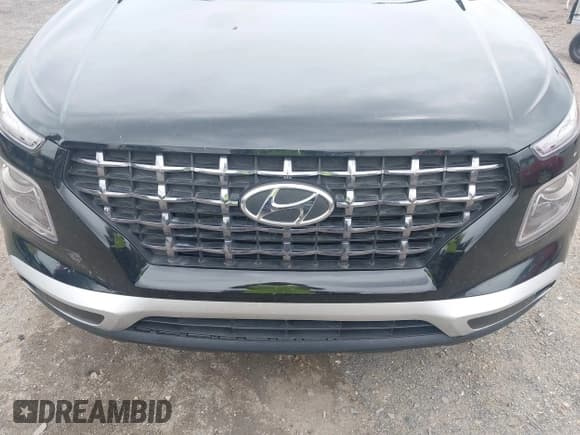 ✅ 2022 Hyundai Venue Limited • VIN: KMHRC8A33NU133613 • Lot: 42296461. Listed on IAAI with 63,654 mi. Free auction sales archive from the USA and detailed vehicle history report at DreamBid. Image 19.