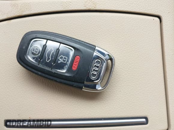 ✅ 2012 Audi A6 • VIN: WAUDFBFC0CN142091 • Lot: 41556073. Listed on IAAI with 162,538 mi. Free auction sales archive from the USA and detailed vehicle history report at DreamBid. Image 11.