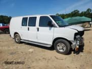 ✅ 2022 Chevrolet Express Cargo • VIN: 1GCWGAFP1N1141435 • Lot: 67495135. Wystawiony na Copart z przebiegiem 40 475 mil. Bezpłatny archiwum sprzedaży aukcyjnych z USA i szczegółowy raport historii pojazdu na DreamBid. Zdjęcie 4.
