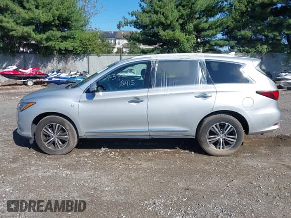 ✅ 2016 Infiniti QX60 • VIN: 5N1AL0MM2GC509617 • Lot: 43109221. Wystawiony na IAAI z przebiegiem 77 066 mil. Bezpłatny archiwum sprzedaży aukcyjnych z USA i szczegółowy raport historii pojazdu na DreamBid. Zdjęcie 14.