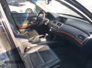 ✅ 2012 Honda Accord EX-L • VIN: 1HGCP2F82CA062484 • Лот: 43125954. Опубликован ранее на IAAI с пробегом 309 087 миль. Бесплатный доступ к архиву аукционных продаж из США и подробный отчёт об истории автомобиля на DreamBid. Изображение 5.