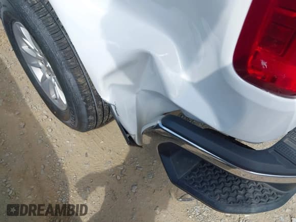 ✅ 2023 Chevrolet Silverado 1500 LT • VIN: 1GCUDDED4PZ323367 • Lot: 42051630. Listed on IAAI with 38,344 mi. Free auction sales archive from the USA and detailed vehicle history report at DreamBid. Image 19.