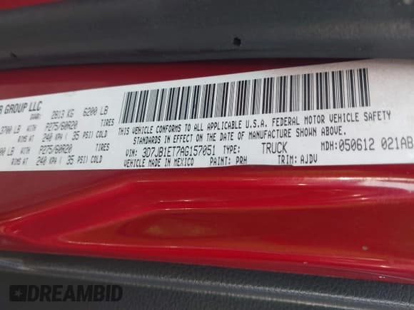 ✅ 2010 Dodge 1500 ST • VIN: 3D7JB1ET7AG157051 • Lot: 43241910. Wystawiony na IAAI z przebiegiem 176 362 mil. Bezpłatny archiwum sprzedaży aukcyjnych z USA i szczegółowy raport historii pojazdu na DreamBid. Zdjęcie 9.