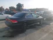 ✅ 2002 Honda Accord SE • VIN: 1HGCG668X2A154027 • Lot: 43826212. Listed on IAAI with 177,887 mi. Free auction sales archive from the USA and detailed vehicle history report at DreamBid. Image 4.