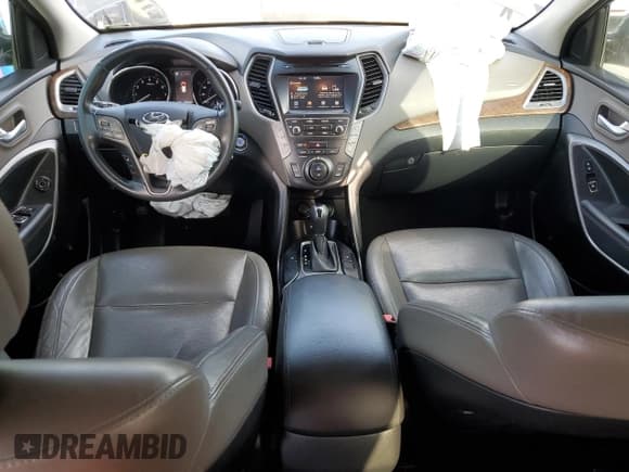 ✅ 2017 Hyundai Santa Fe Limited • VIN: KM8SN4HF6HU168865 • Лот: 46577705. Опубликован ранее на Copart с пробегом 94 433 миль. Бесплатный доступ к архиву аукционных продаж из США и подробный отчёт об истории автомобиля на DreamBid. Изображение 8.