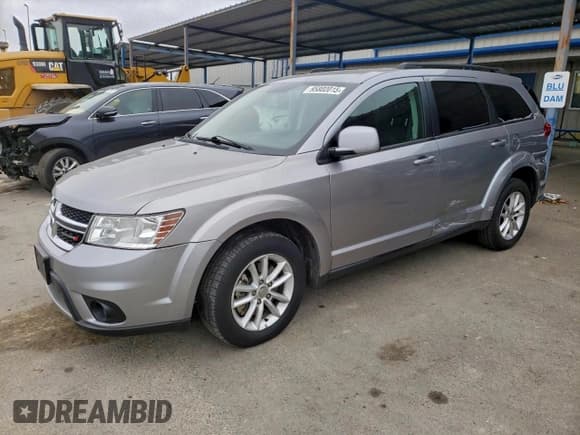 ✅ 2017 Dodge Journey SXT • VIN: 3C4PDCBG5HT526833 • Lot: 95802015. Listed on Copart with 138,703 mi. Free auction sales archive from the USA and detailed vehicle history report at DreamBid. Image 1.