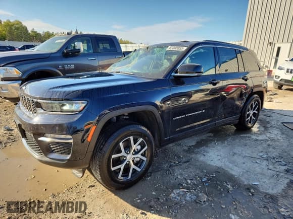✅ 2024 Jeep Grand Cherokee Limited • VIN: 1C4RJHBG4RC224428 • Lot: 87302855. Wystawiony na Copart z przebiegiem 12 231 mil. Bezpłatny archiwum sprzedaży aukcyjnych z USA i szczegółowy raport historii pojazdu na DreamBid. Zdjęcie 1.