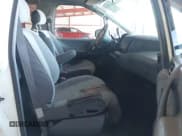 ✅ 1995 Toyota Previa • VIN: JT3AC13R7S1200533 • Лот: 41755225. Опубликован ранее на IAAI с пробегом 129 089 миль. Бесплатный доступ к архиву аукционных продаж из США и подробный отчёт об истории автомобиля на DreamBid. Изображение 5.