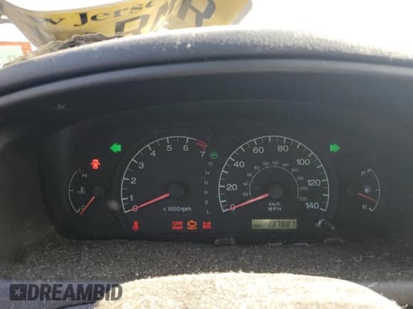 2001 Hyundai Elantra GLS z VIN KMHDN45D71U057338, wystawiony jako Copart lot #79084024 z przebiegiem 137 887 mil mil oraz Szkoda całkowita • Salvage title. Historia ofert i sprzedaży dostępna na DreamBid. Obrazek 9.