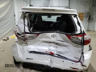 ✅ 2019 Toyota Sienna XLE • VIN: 5TDYZ3DC8KS992130 • Lot: 81439665. Listed on Copart with 53,851 mi. Free auction sales archive from the USA and detailed vehicle history report at DreamBid. Image 6.