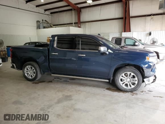 ✅ 2023 Chevrolet Silverado 1500 • VIN: 3GCPAEE83PG201470 • Лот: 71307374. Опубликован ранее на Copart с пробегом 35 883 миль. Бесплатный доступ к архиву аукционных продаж из США и подробный отчёт об истории автомобиля на DreamBid. Изображение 4.