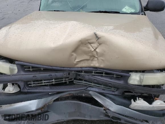 ✅ 2000 Chevrolet Silverado 1500 LS • VIN: 2GCEC19T1Y1385603 • Лот: 89883135. Опубликован ранее на Copart с пробегом 444 744 миль. Бесплатный доступ к архиву аукционных продаж из США и подробный отчёт об истории автомобиля на DreamBid. Изображение 11.