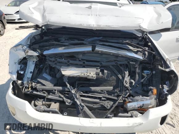 ✅ 2017 Chevrolet Silverado 1500 LT • VIN: 3GCPCREH7HG364819 • Лот: 75626094. Опубликован ранее на Copart с пробегом Не указан. Бесплатный доступ к архиву аукционных продаж из США и подробный отчёт об истории автомобиля на DreamBid. Изображение 11.