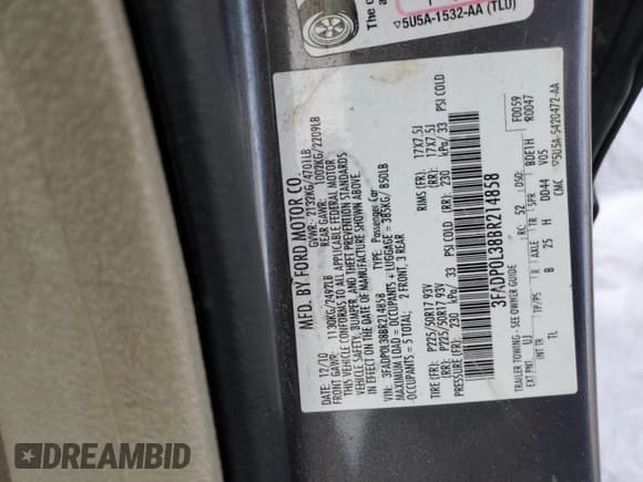 ✅ 2011 Ford Fusion Hybrid • VIN: 3FADP0L38BR214858 • Lot: 82742055. Listed on Copart with 186,252 mi. Free auction sales archive from the USA and detailed vehicle history report at DreamBid. Image 12.