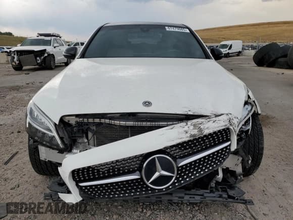 ✅ 2019 Mercedes-Benz C 300 • VIN: 55SWF8DB2KU319860 • Лот: 67479085. Опубликован ранее на Copart с пробегом 95 650 миль. Бесплатный доступ к архиву аукционных продаж из США и подробный отчёт об истории автомобиля на DreamBid. Изображение 5.