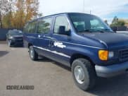 ✅ 2006 Ford Econoline Passenger XL • VIN: 1FBSS31L56DA81466 • Lot: 43577401. Wystawiony na IAAI z przebiegiem 173 282 mil. Bezpłatny archiwum sprzedaży aukcyjnych z USA i szczegółowy raport historii pojazdu na DreamBid. Zdjęcie 6.