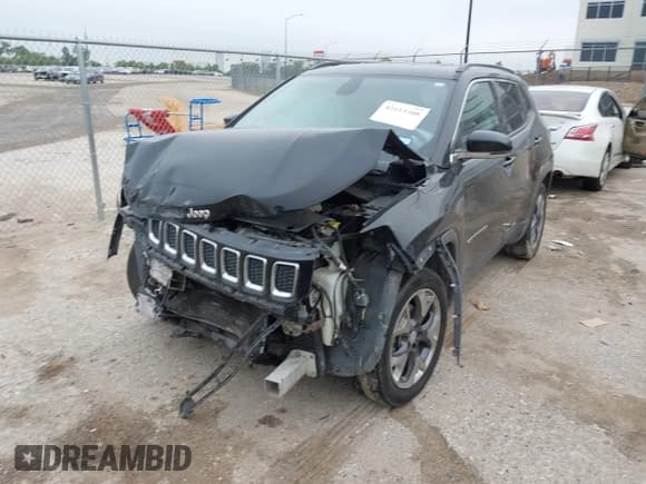 ✅ 2018 Jeep Compass Limited • VIN: 3C4NJDCB0JT360624 • Lot: 43113388. Wystawiony na IAAI z przebiegiem 167 613 mil. Bezpłatny archiwum sprzedaży aukcyjnych z USA i szczegółowy raport historii pojazdu na DreamBid. Zdjęcie 2.