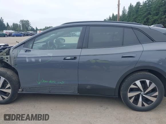 ✅ 2023 Volkswagen ID.4 Pro • VIN: 1V2DNPE84PC009365 • Lot: 42471104. Wystawiony na IAAI z przebiegiem 24 168 mil. Bezpłatny archiwum sprzedaży aukcyjnych z USA i szczegółowy raport historii pojazdu na DreamBid. Zdjęcie 15.