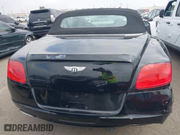 ✅ 2013 Bentley Continental GT • VIN: SCBGR3ZAXDC080271 • Lot: 39498924. Listed on IAAI with 39,873 mi. Free auction sales archive from the USA and detailed vehicle history report at DreamBid. Image 16.