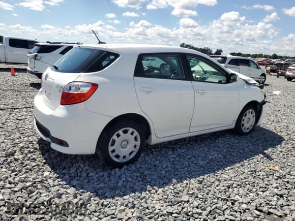 ✅ 2013 Toyota Matrix L • VIN: 2T1KU4EE2DC999032 • Lot: 56505705. Listed on Copart with 90,314 mi. Free auction sales archive from the USA and detailed vehicle history report at DreamBid. Image 3.