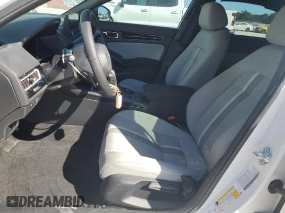 ✅ 2025 Honda Civic Sport • VIN: 2HGFE4F81SH318936 • Lot: 90904865. Listed on Copart with 7,463 mi. Free auction sales archive from the USA and detailed vehicle history report at DreamBid. Image 7.