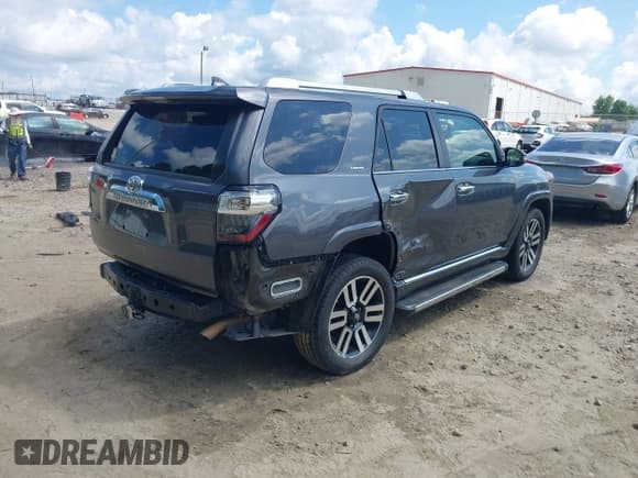 ✅ 2016 Toyota 4Runner Limited • VIN: JTEBU5JR0G5301691 • Lot: 42606385. Listed on IAAI with 164,411 mi. Free auction sales archive from the USA and detailed vehicle history report at DreamBid. Image 4.