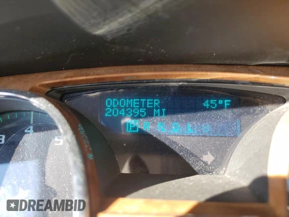 ✅ 2011 Buick Enclave CXL-1 • VIN: 5GAKRBED7BJ298373 • Lot: 92872025. Listed on Copart with 204,395 mi. Free auction sales archive from the USA and detailed vehicle history report at DreamBid. Image 9.