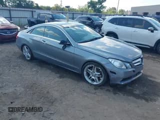✅ 2013 Mercedes-Benz E 350 • VIN: WDDKJ5KB3DF219058 • Lot: 42984129. Listed on IAAI with 41,791 mi. Free auction sales archive from the USA and detailed vehicle history report at DreamBid. Image 1.